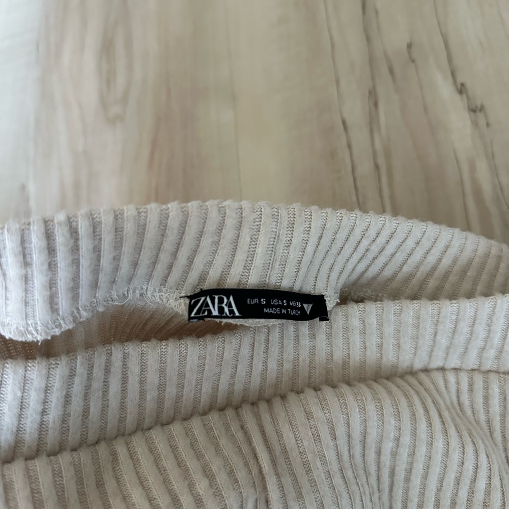 Zara Flare Ribbed Pant - Picture 2 of 3